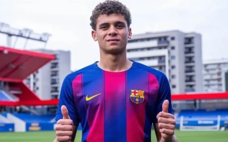 كيف تناولت الصحف الإسبانية أداء حمزة عبد الكريم مع نادي برشلونة مؤخرًا؟